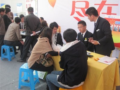 【外汽奔騰2011奧體中心年度車展圓滿收官_常州外汽紅旗新聞】-汽車之家