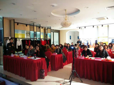 【SIMUT思慕緹】熱烈祝賀湖北2017春季開季培訓會圓滿落幕!